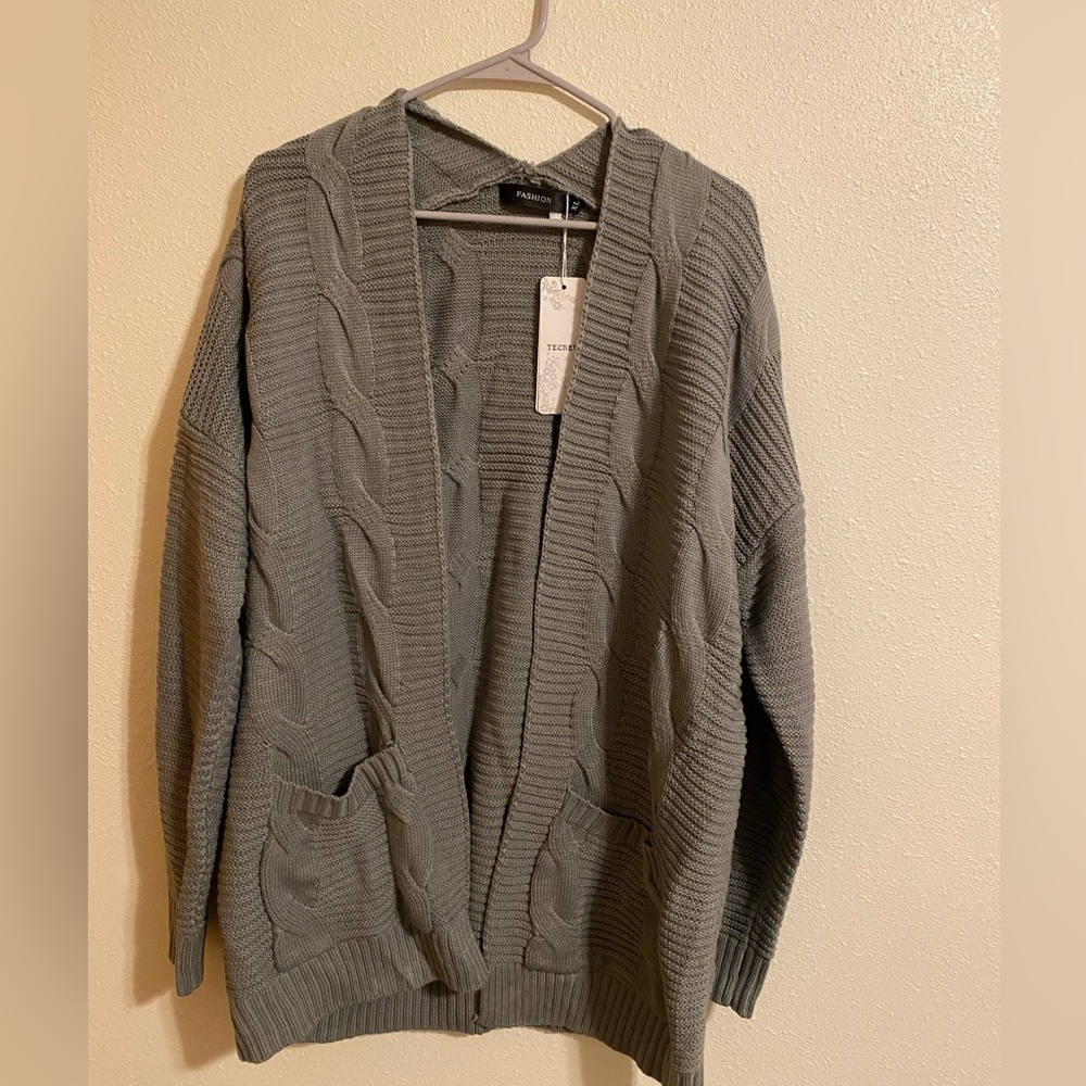 Women’s Gray Fashion cardigan size xl